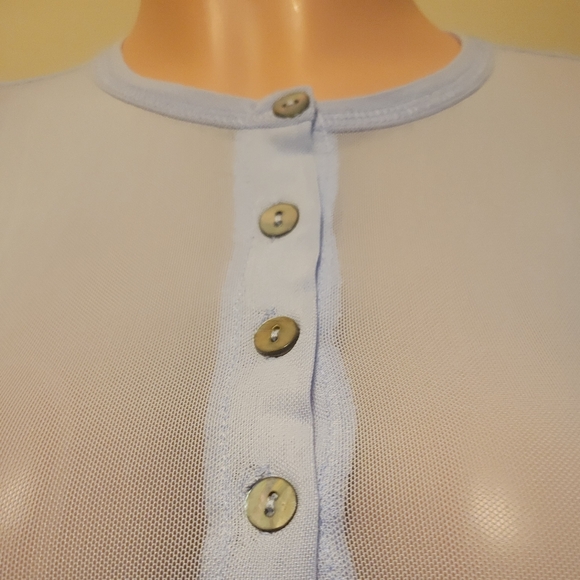 Wild Fable Women's Sheer Light Aqua Blue Button-Down Longsleeve Shirt SZ XS - Picture 3 of 16